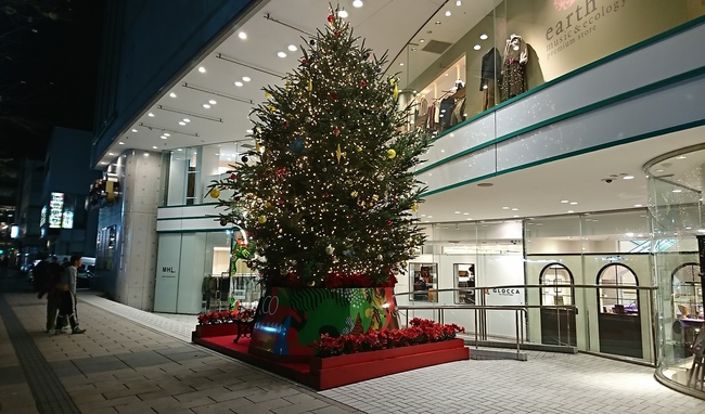 松本PARCOのクリスマスツリー